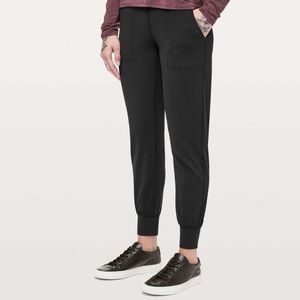 Lululemon Align Jogger *28"
